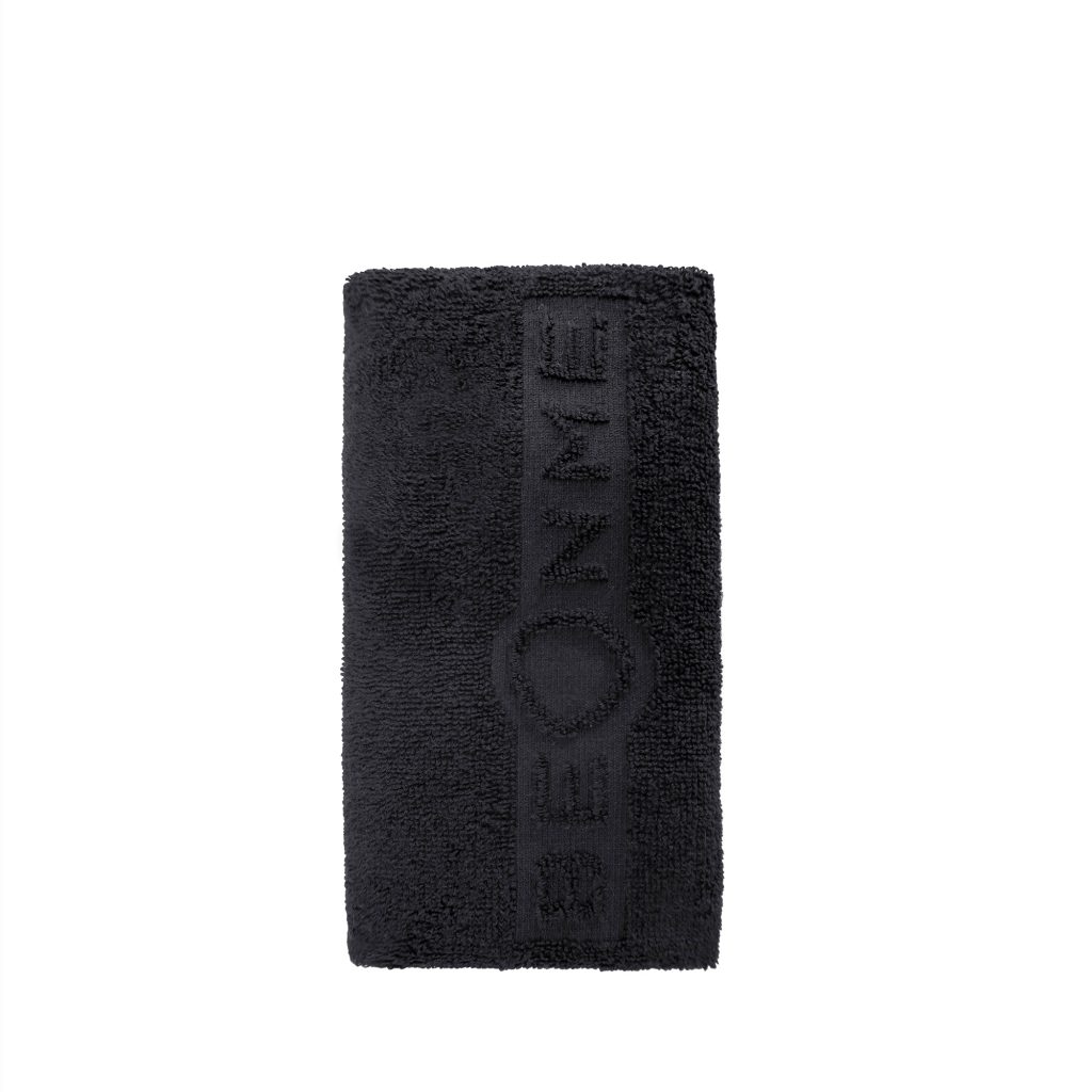 BeOnMe Makeup remover cloth dry skin routine